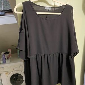 Women’s flouncy short sleeve cold shoulder shirt